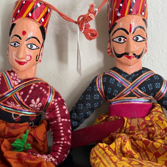 SOLD Bombay Store puppet couple, unique, vintage; FB$25 - Picture 3 of 8